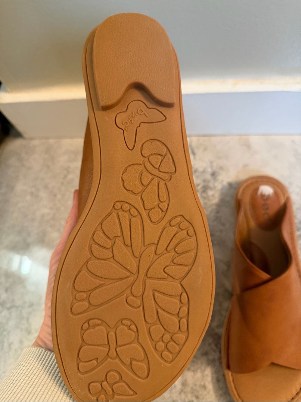 b.o.c. (Børn Concept) Leather Crisscross Slide Sandals - Picture 4 of 4